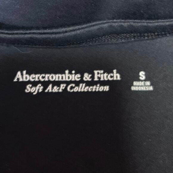 Abercrombie & Fitch Women's Black Cutout Long Sleeve Thong Bodysuit Top Size S - Picture 4 of 5